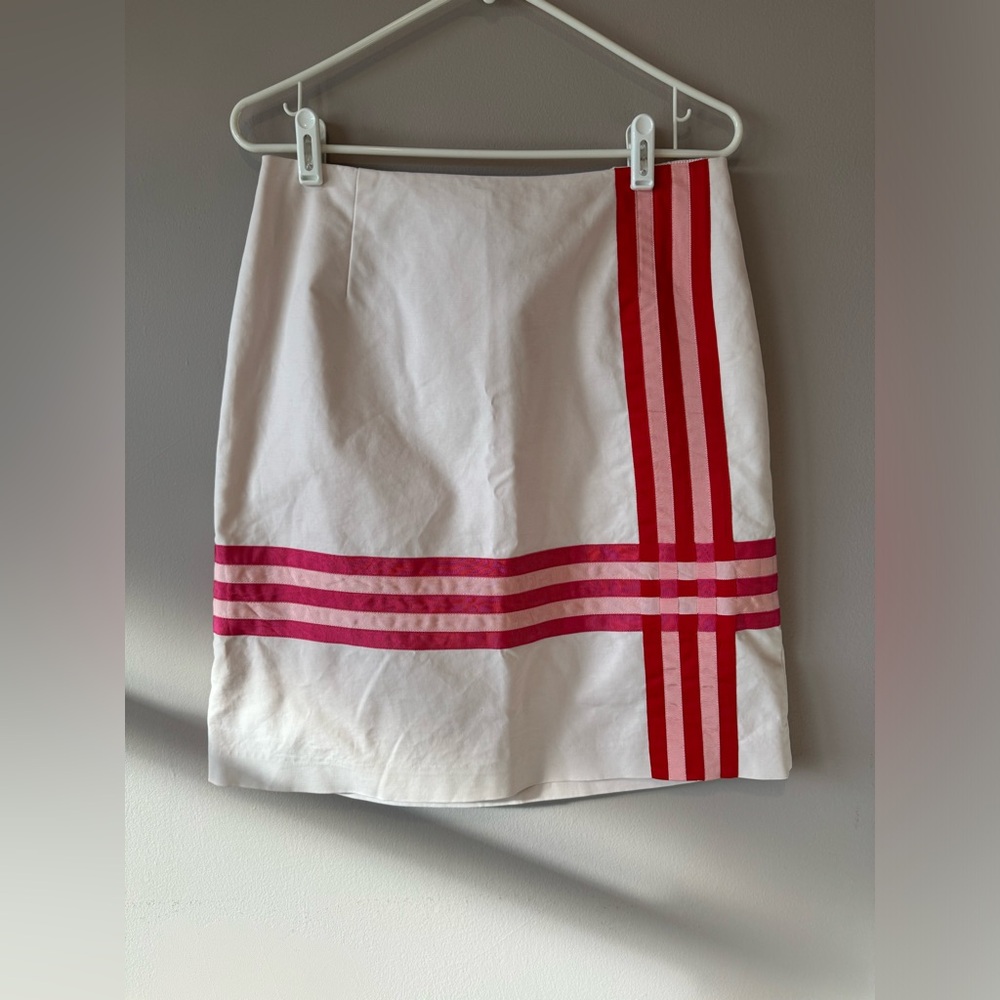 J. McLaughlin Pink and White Mini Pencil Skirt Athletic